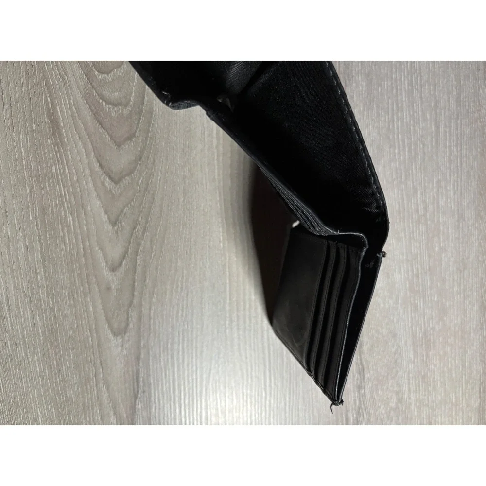 Genuine Black Leather Trifold Wallet Snap Closure Zip Coin Pocket ID Window